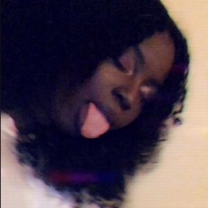 Meet your Posher, Cori